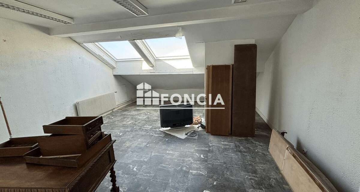 Commerce à SAINT-MAUR-DES-FOSSES