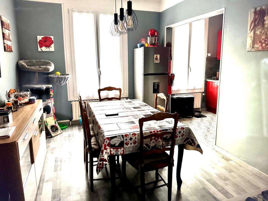 Maison à PONT-SUR-YONNE