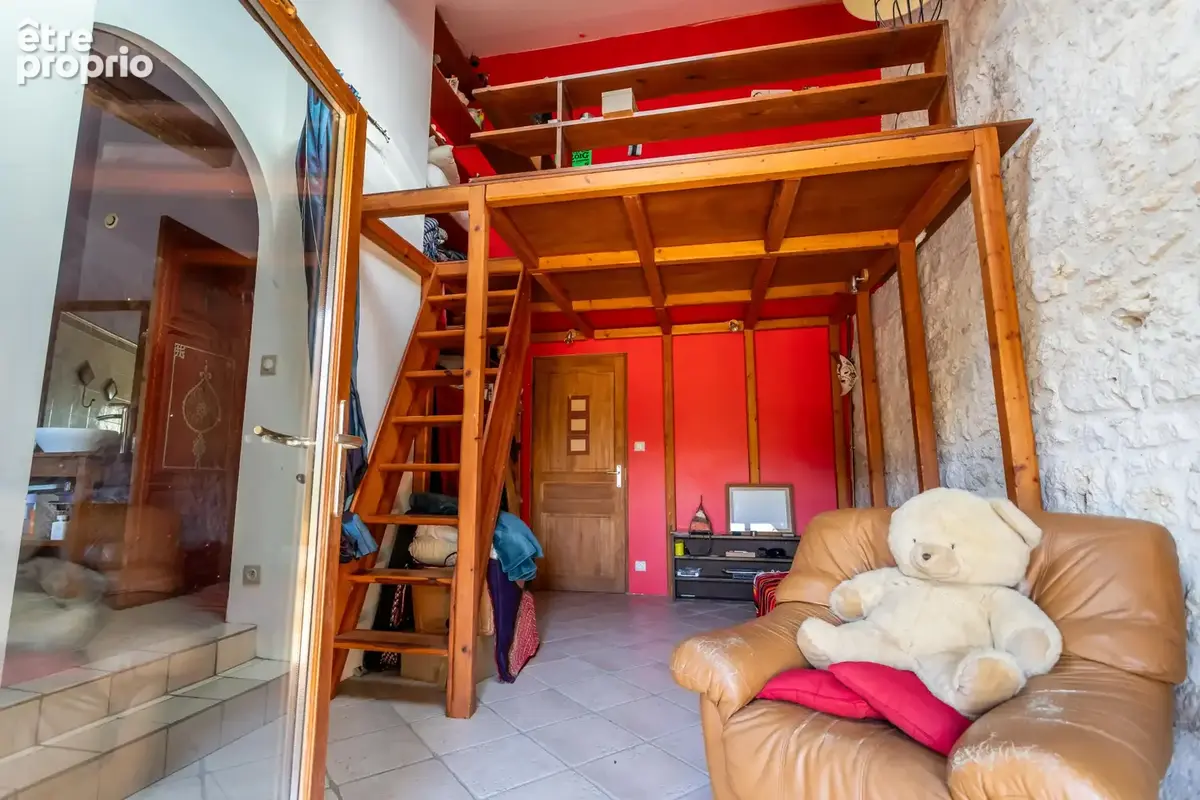 Maison de campagne avec annexe, piscine et terrain - photo 26