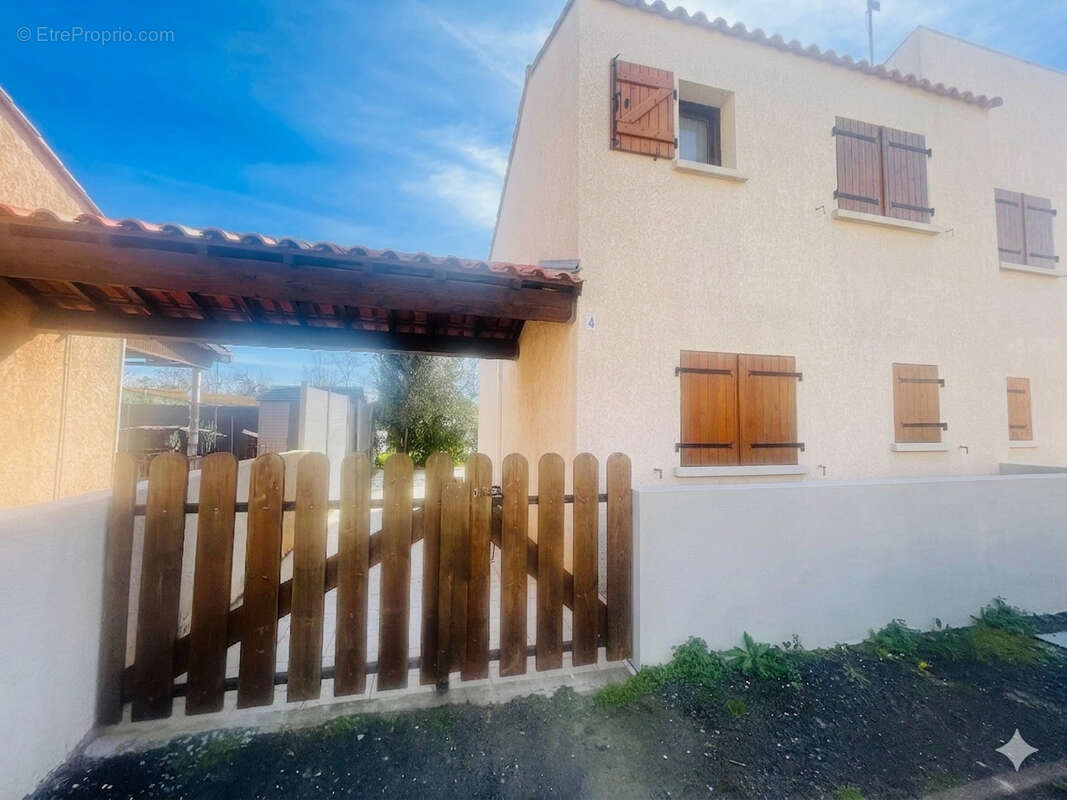 Maison à VIAS