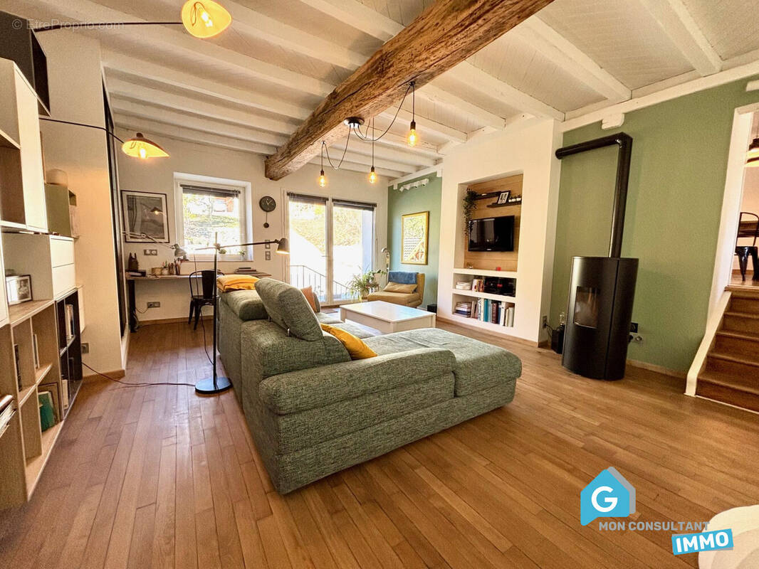 Maison à CURTIL-VERGY