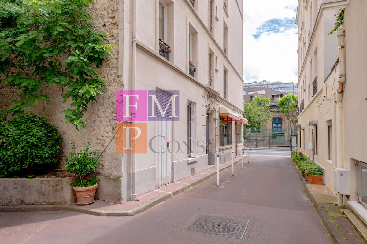 Appartement à PARIS-12E
