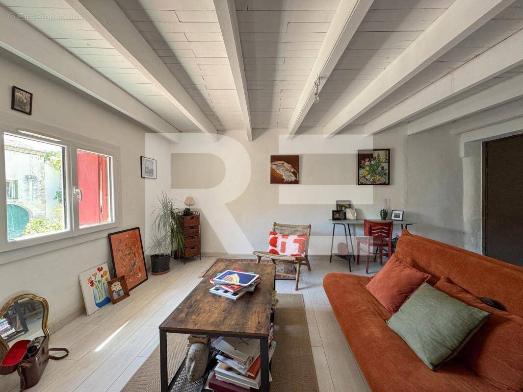 Appartement à CAISSARGUES