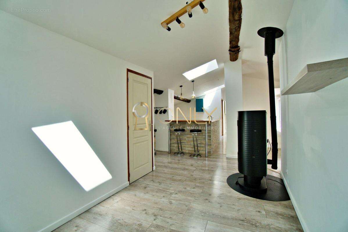 Appartement à TREVOUX
