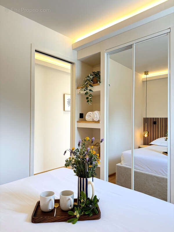Appartement à SIX-FOURS-LES-PLAGES