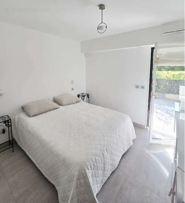 Appartement à SAINT-TROPEZ