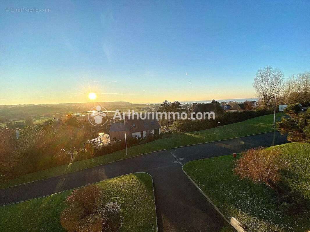 Appartement à BLONVILLE-SUR-MER