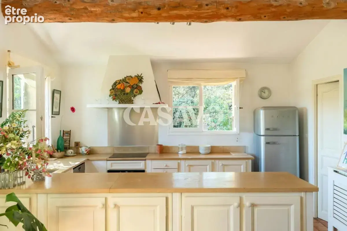Vente Maison 9 pièces de 219m² - 13100 Aix-en-Provence - photo 13