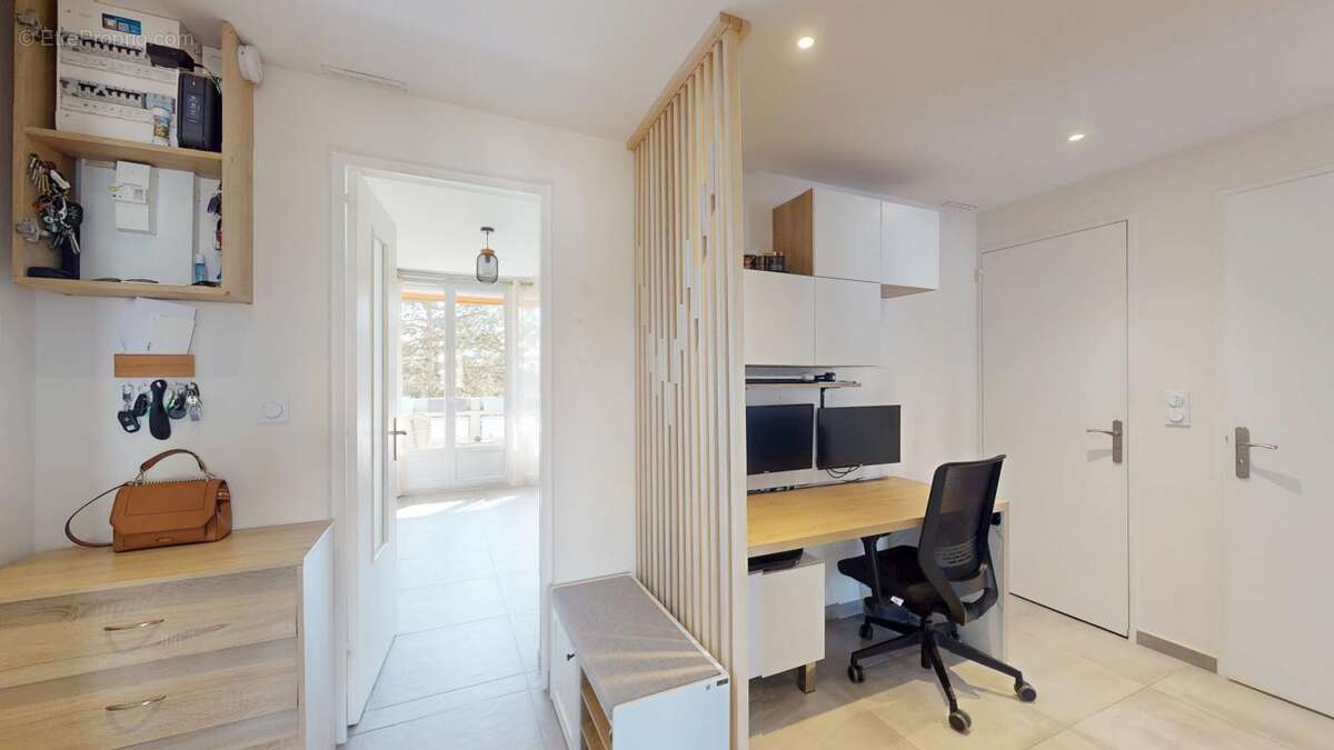 Appartement À Vendre - photo 9