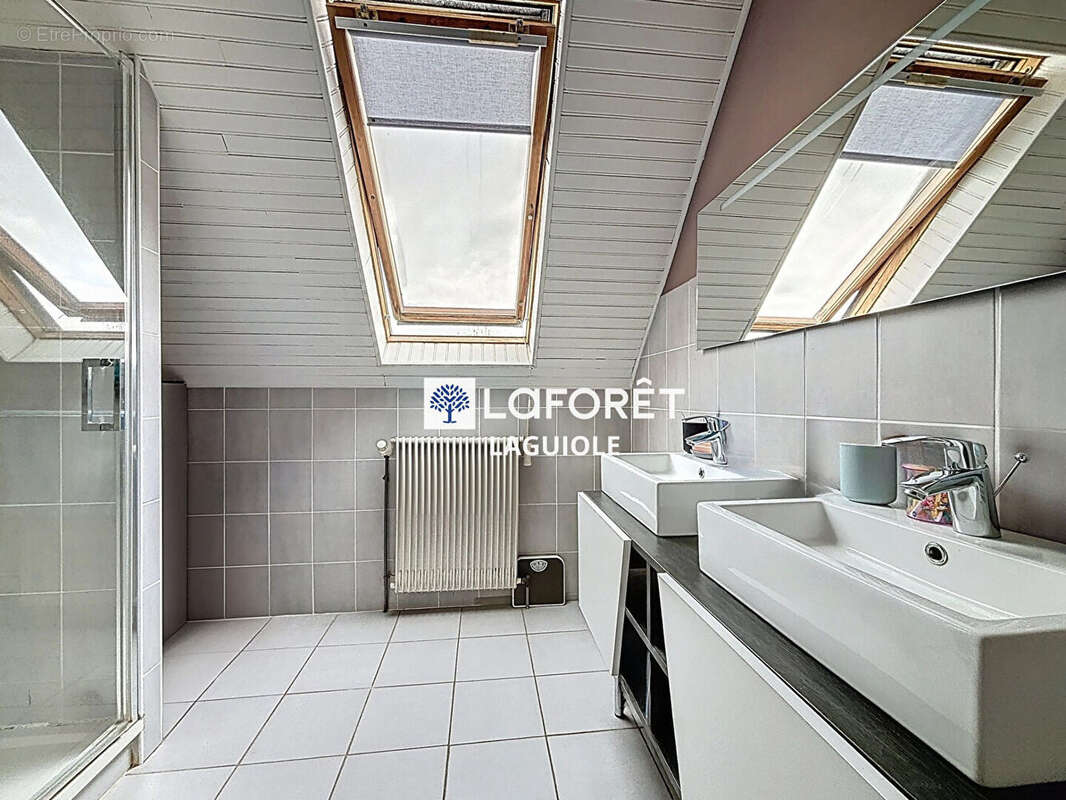 Maison à THERONDELS