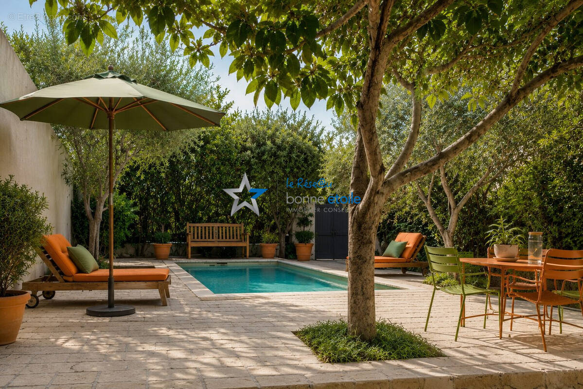 piscine - Maison à MARSEILLE-12E