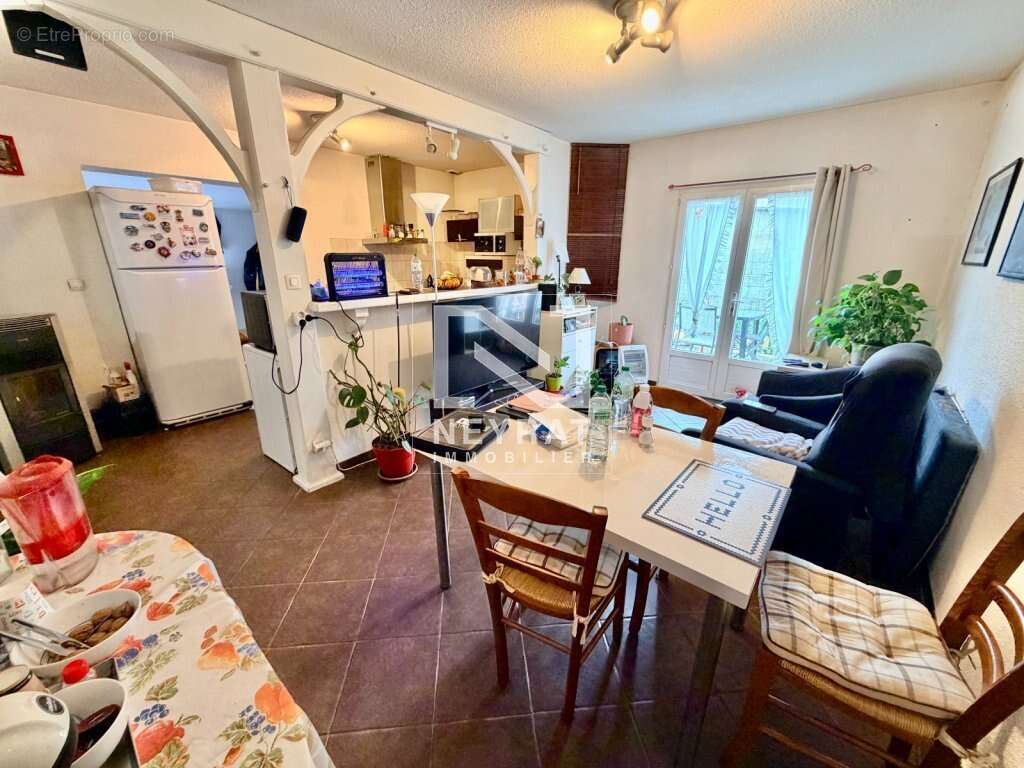 Appartement à CHAMPFORGEUIL