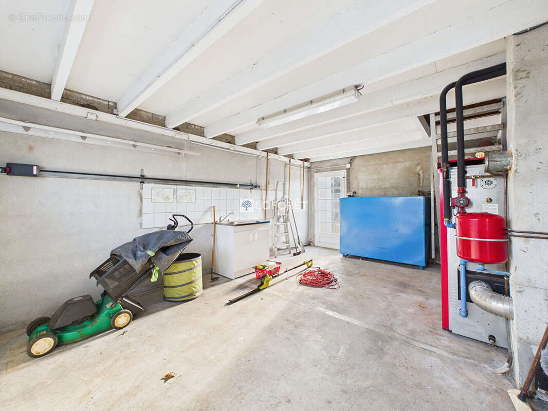 Maison à POULLAN-SUR-MER