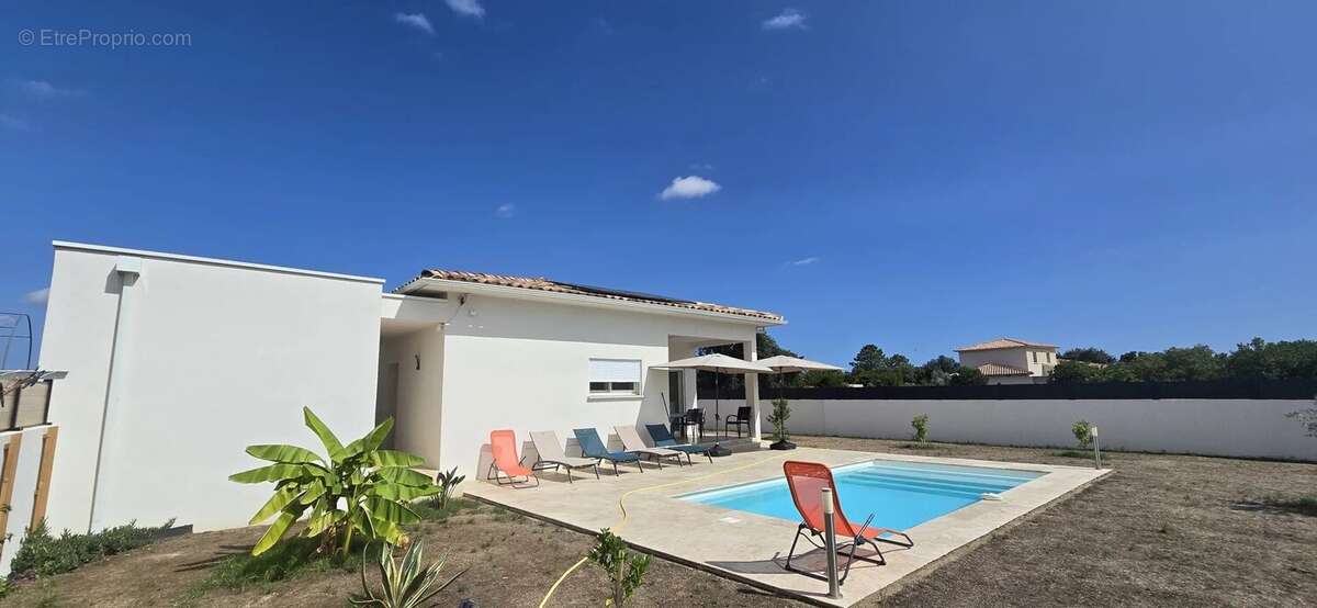 Très belle villa T4 - piscine et garage - photo 2