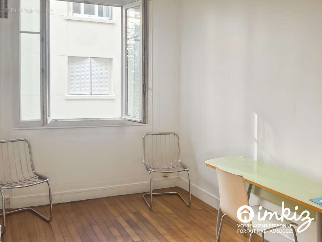 Appartement à PARIS-19E