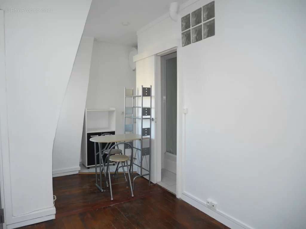 Appartement à PARIS-12E