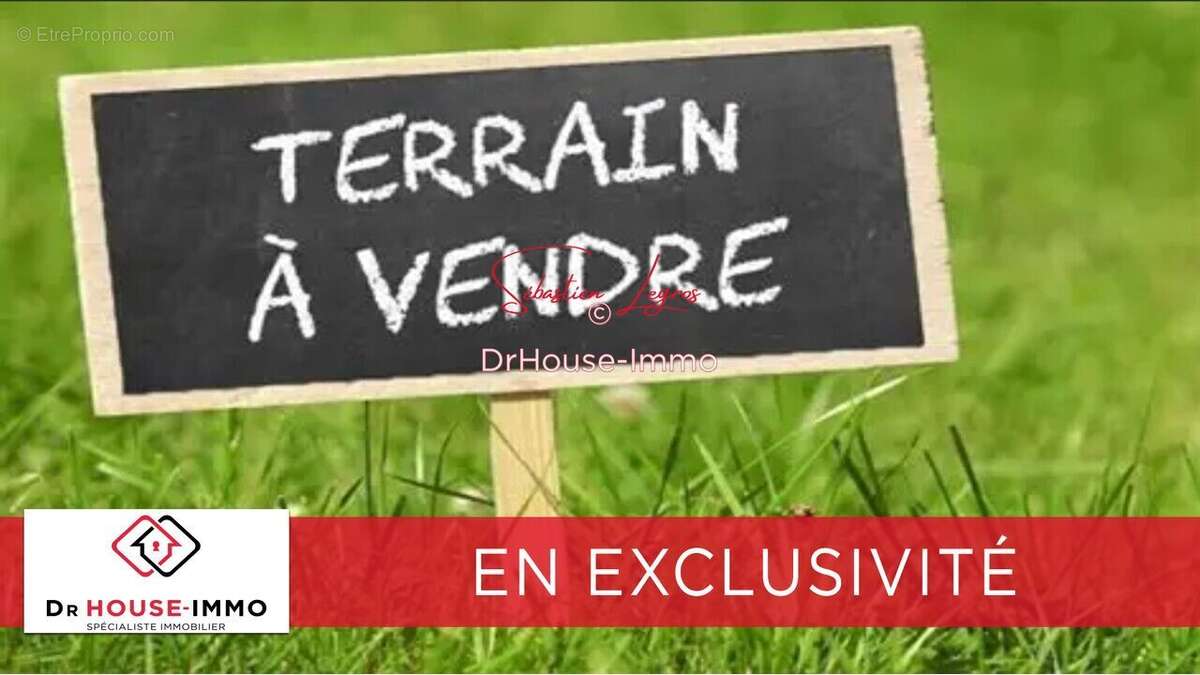 Terrain à MILLONFOSSE