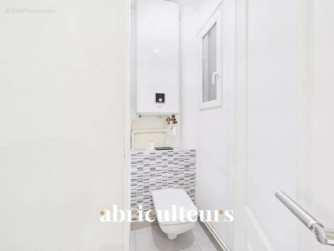 Appartement à PARIS-7E