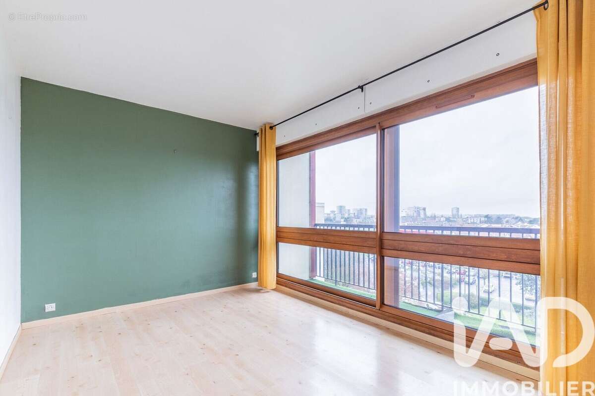 Photo 9 - Appartement à RIS-ORANGIS