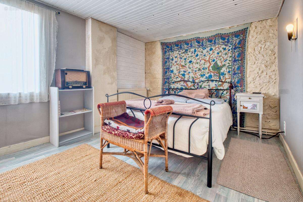 Maison à COULOUNIEIX-CHAMIERS