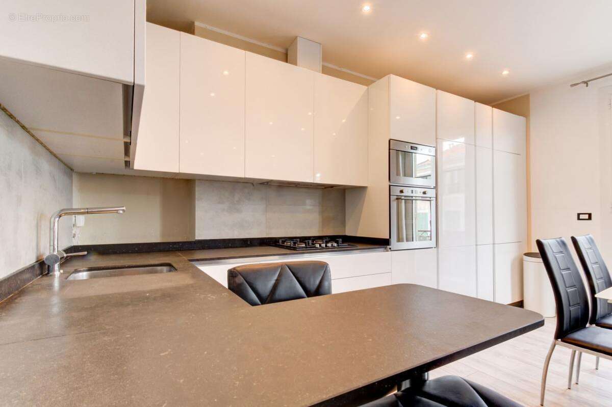 Appartement à MENTON