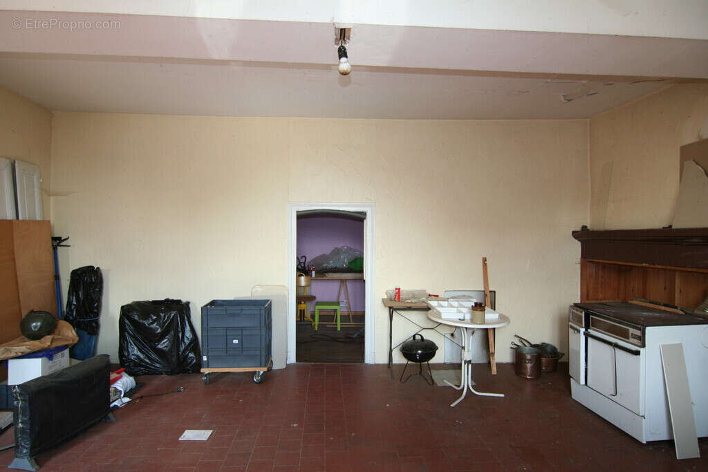 Maison à CHARBONNAT