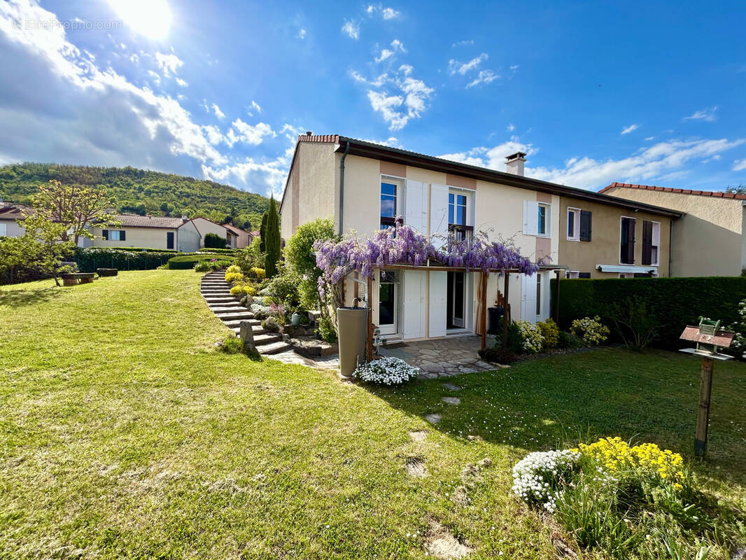 Maison à CLERMONT-FERRAND