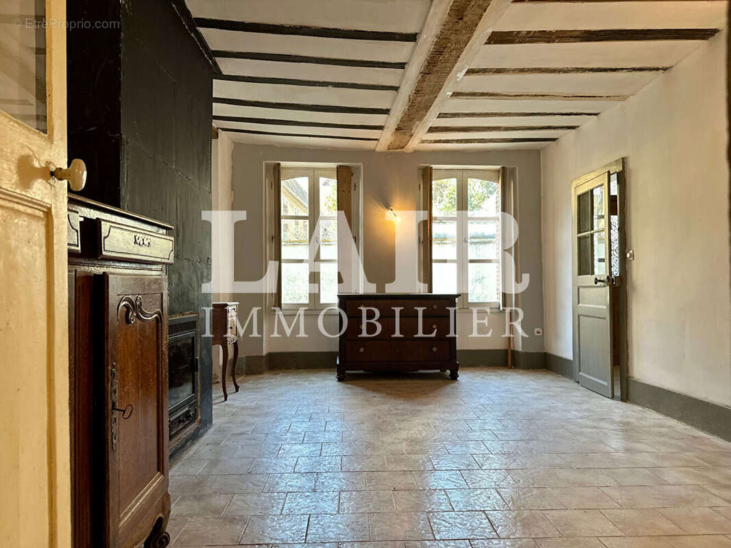 Maison à LONGNY-AU-PERCHE