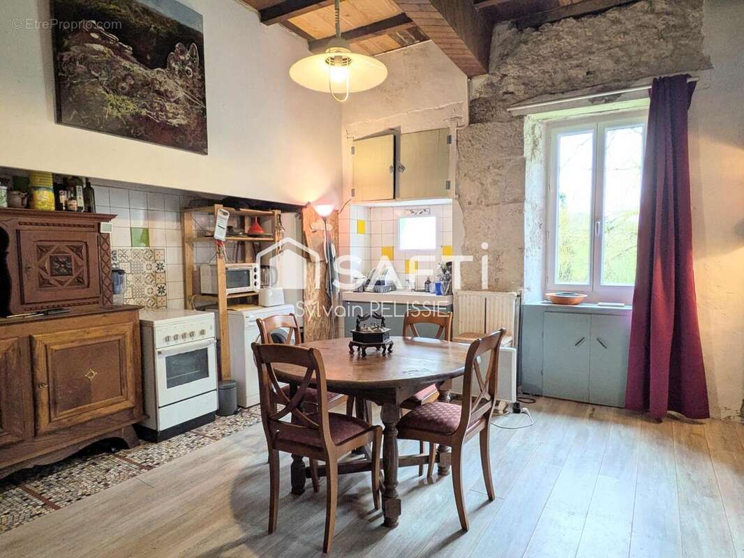 Maison 169 m² à Beauville  - photo 7