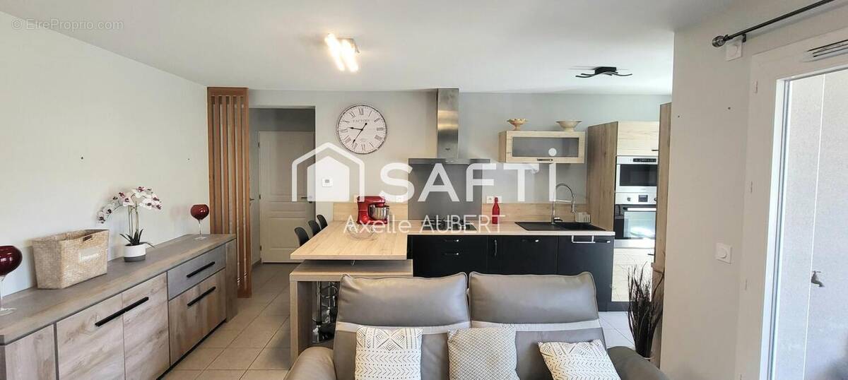 Photo 1 - Appartement à MONTLUEL