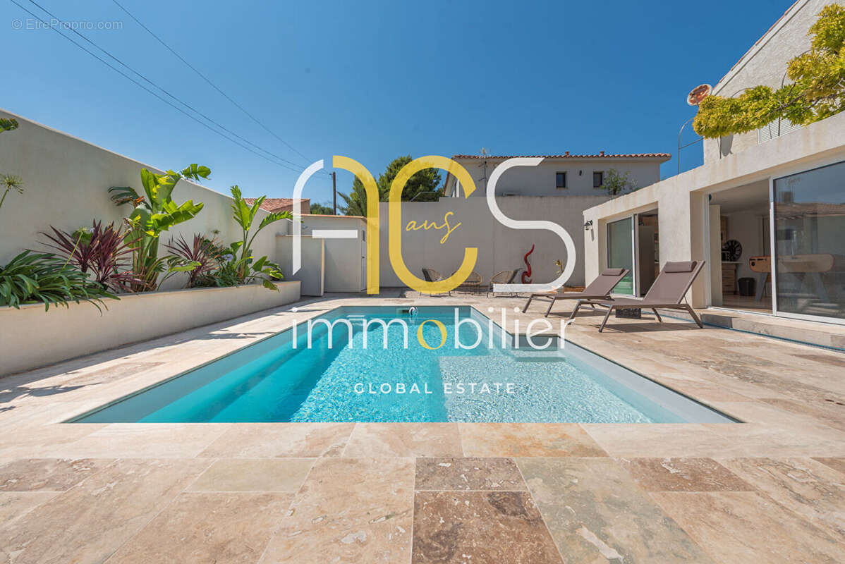 Maison Chateauneuf Les Martigues 5 pièce(s) 170 m2 + dépendances + piscine - photo 27