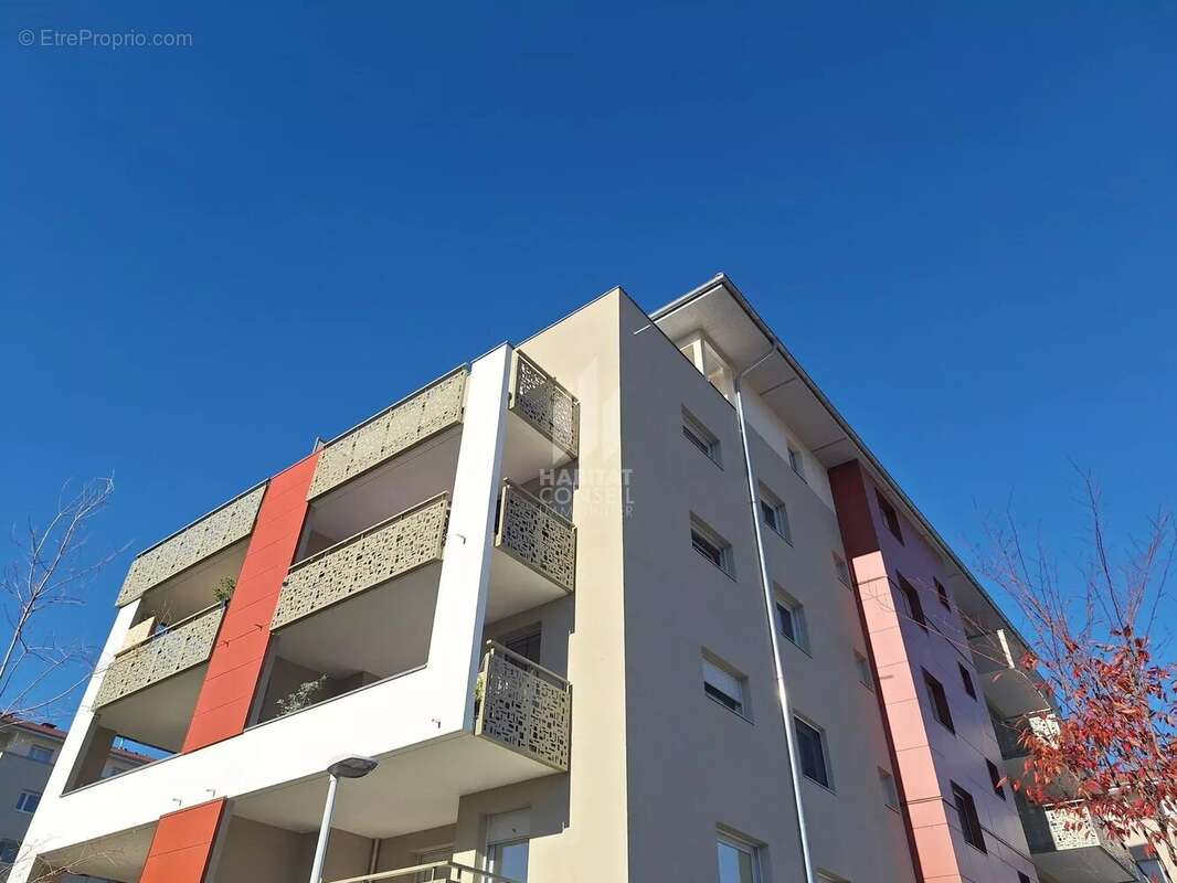 Appartement à MOIRANS