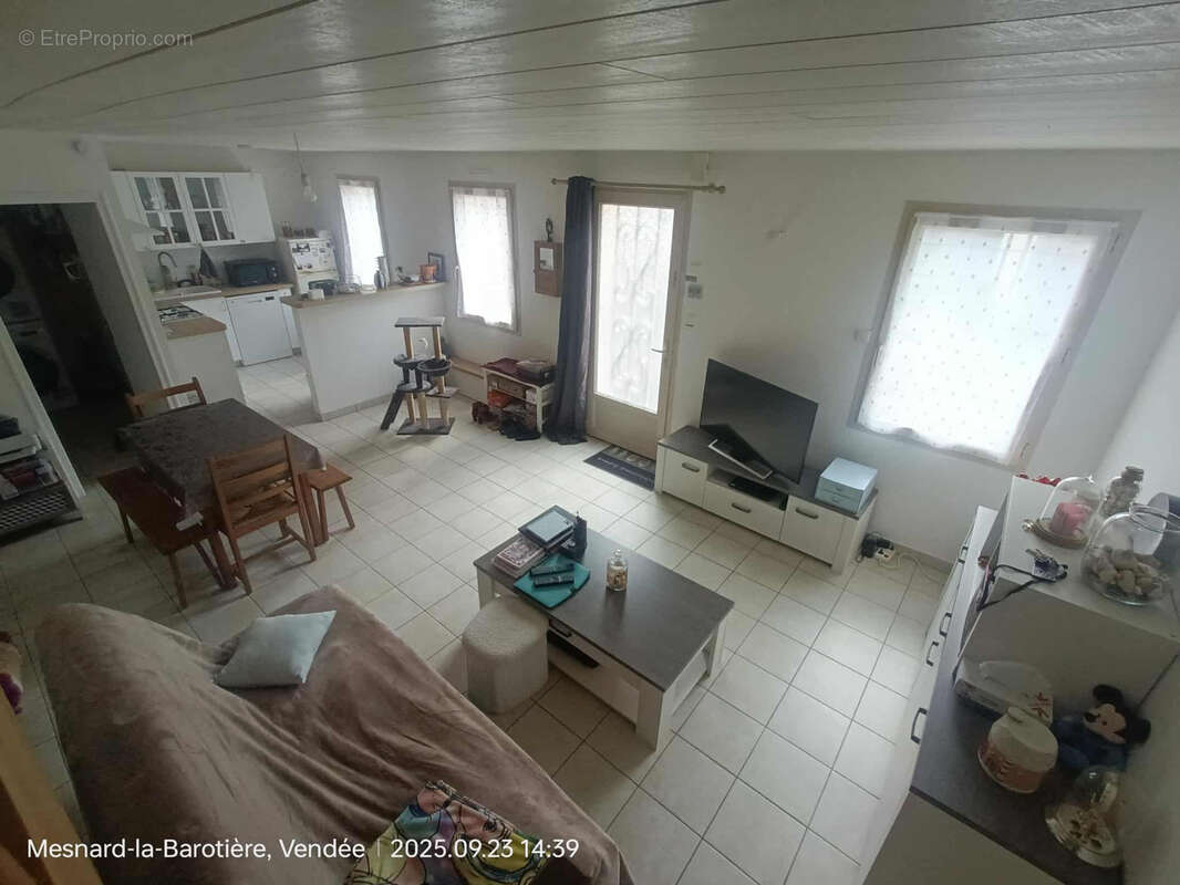 Maison à MESNARD-LA-BAROTIERE
