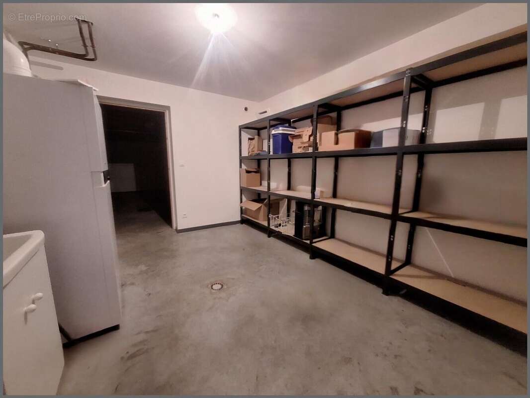 Commerce 469 m² à Chatillon-Sur-Chalaronne  - photo 4