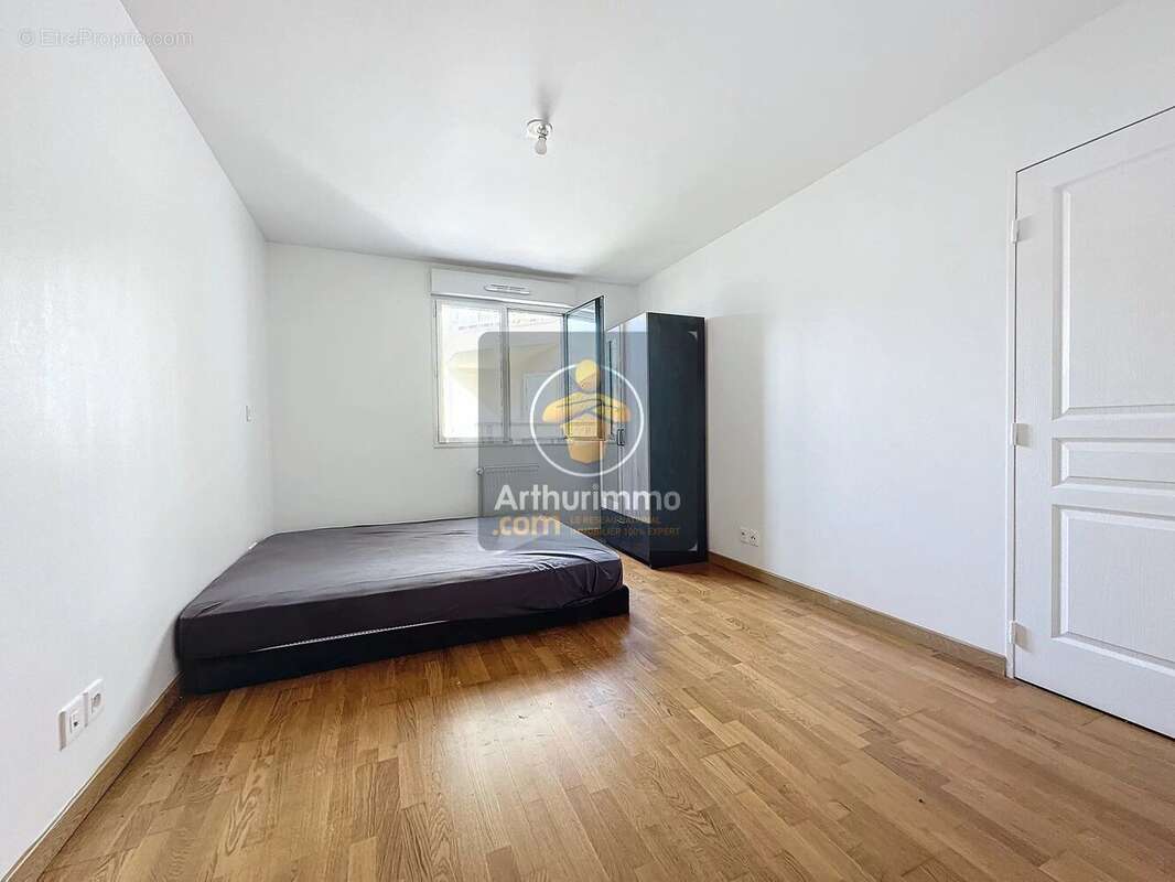 Appartement à LIMEIL-BREVANNES