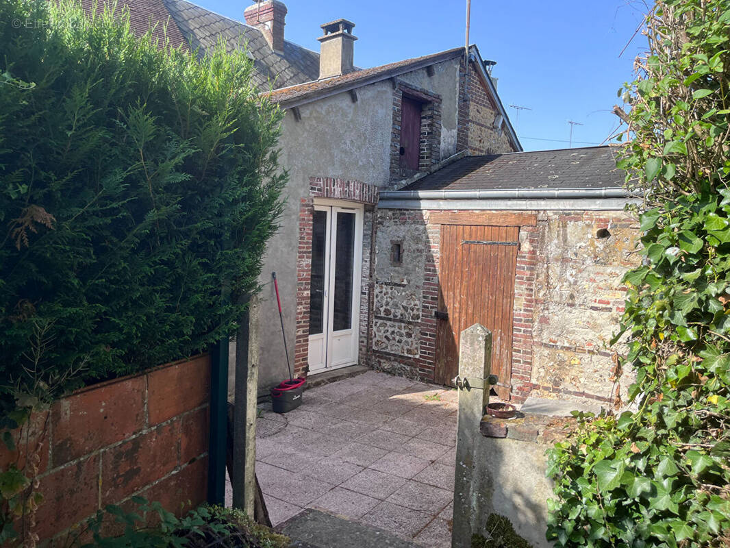 Maison à LES ASPRES