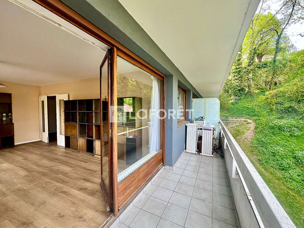 Appartement à SEVRES