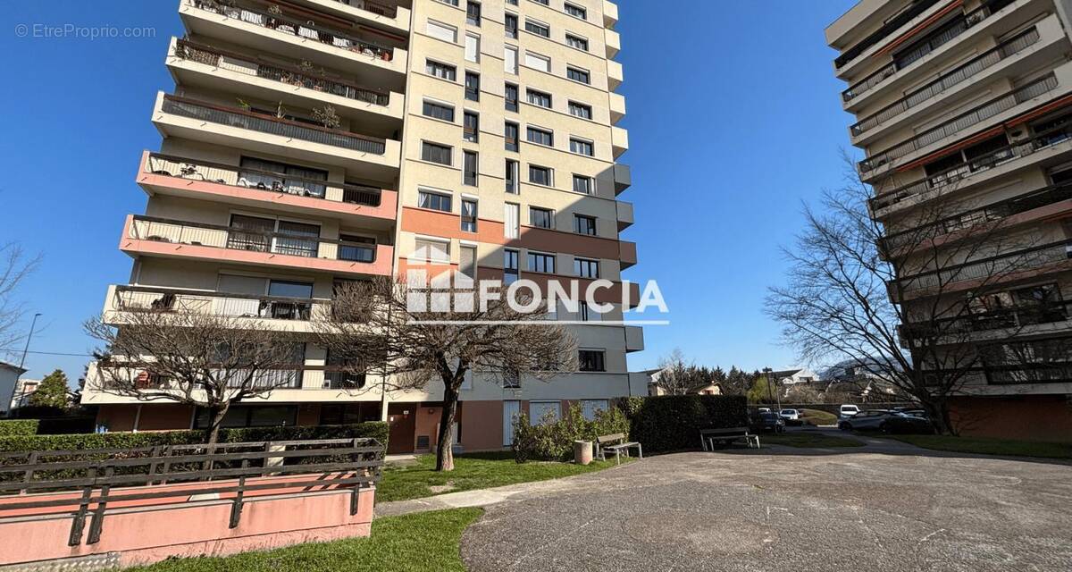Appartement à ECHIROLLES