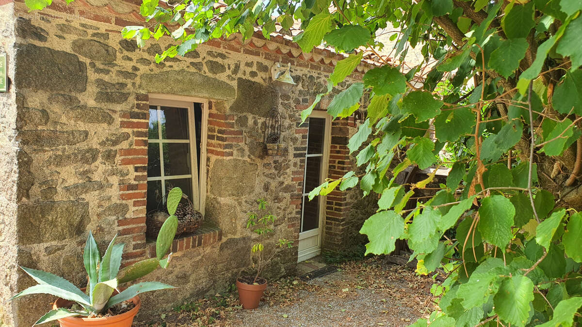 Maison de caractère - 4 chambres - photo 12