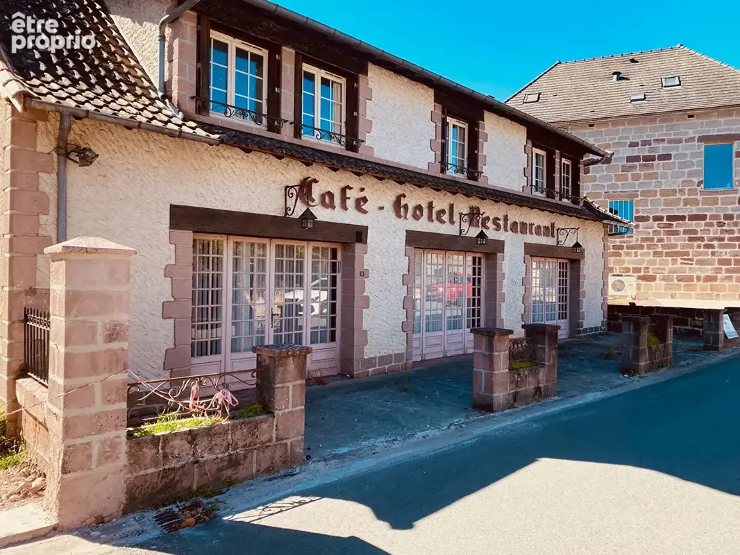 Maison à VARETZ