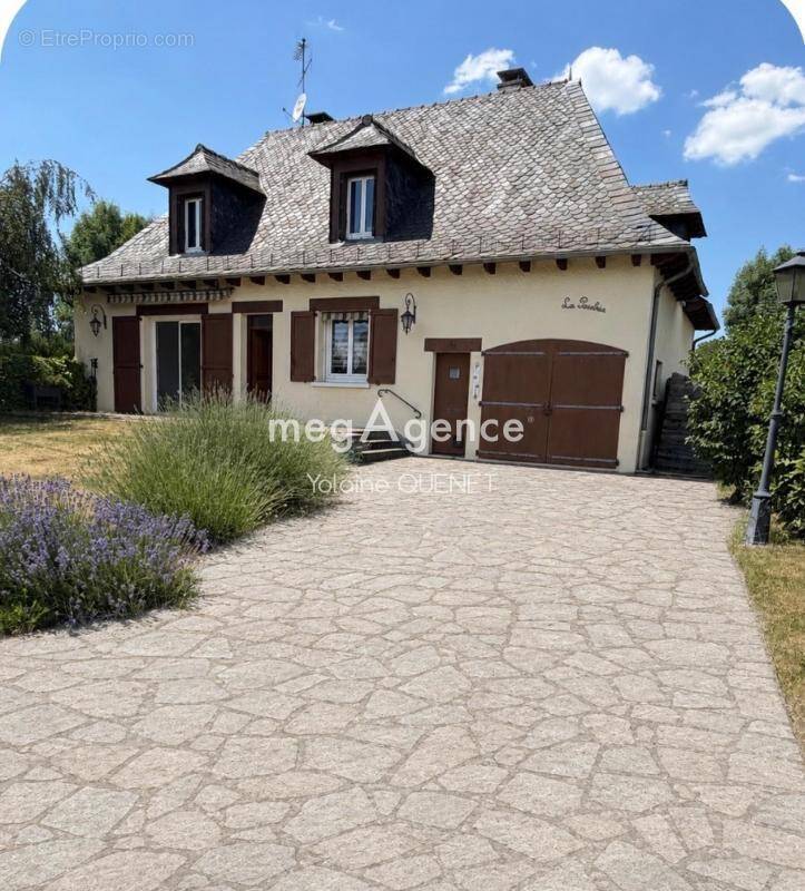 Maison à THERONDELS