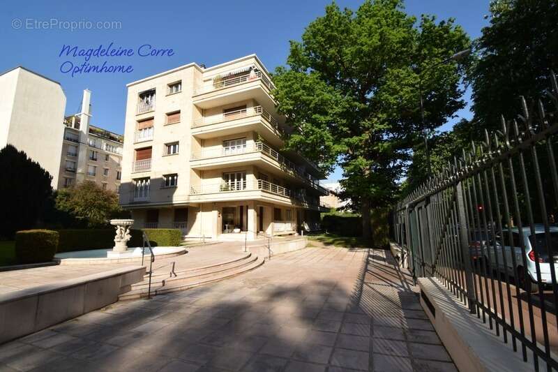 Appartement à FONTENAY-SOUS-BOIS