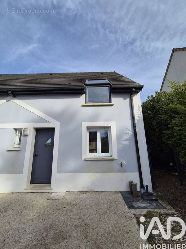 Photo 1 - Maison à LA FERTE-SOUS-JOUARRE