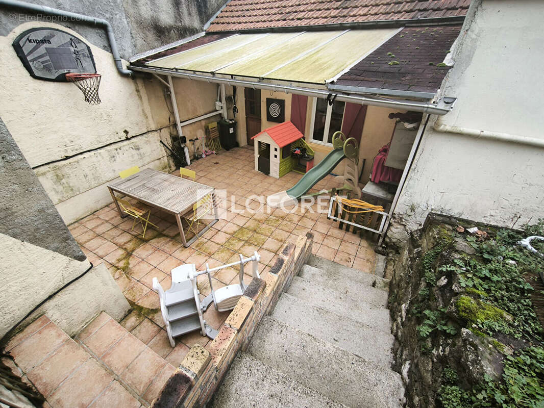 Maison à SAINT-MARTIN-LA-GARENNE