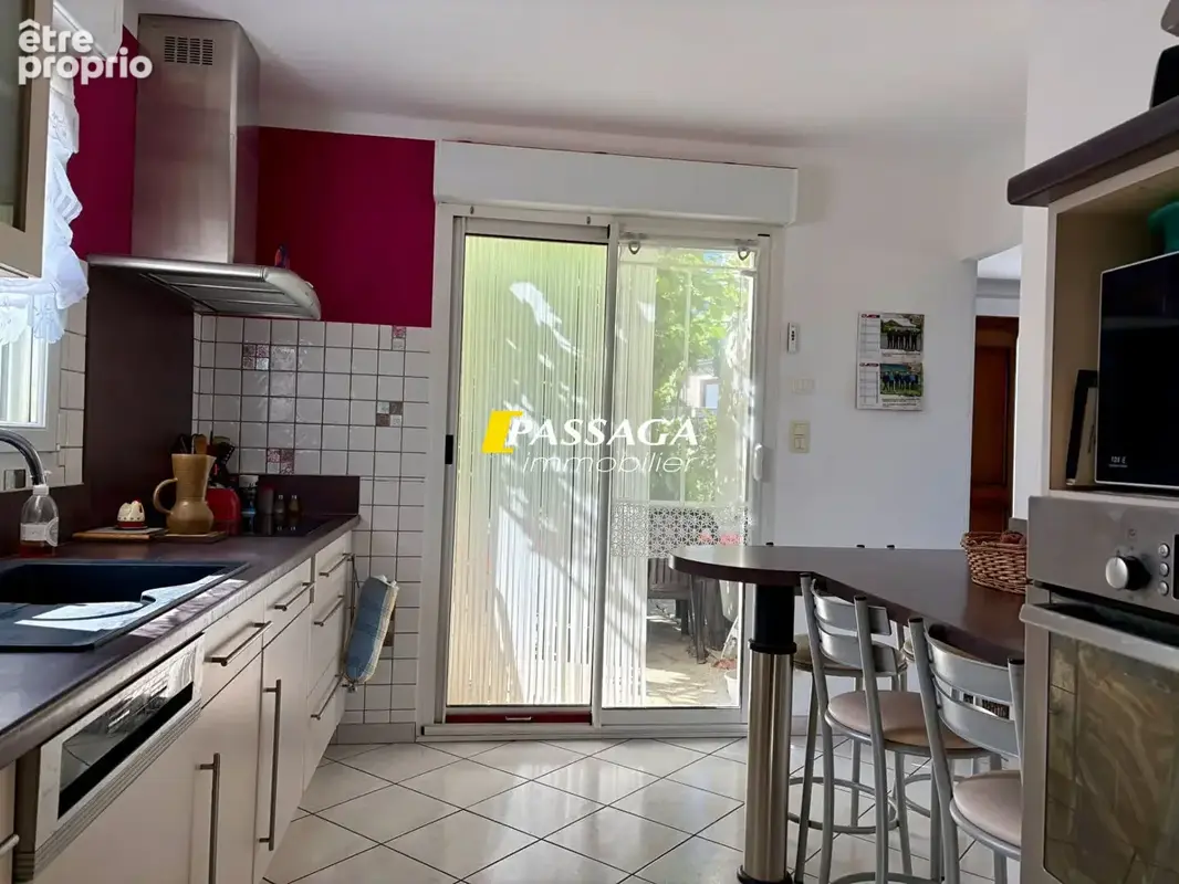 A VENDRE - Maison d'habitation de type 5 avec terrain - SEVERAC D'AVEYRON - photo 9