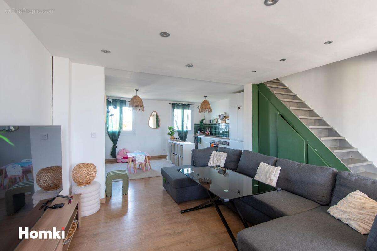 Appartement à GIGNAC-LA-NERTHE