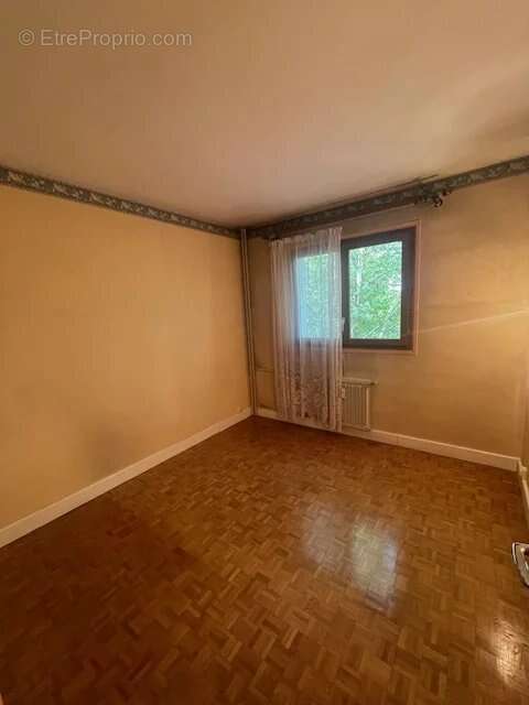 Appartement à LE VESINET