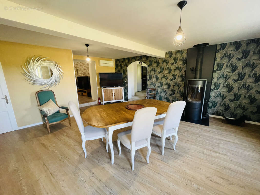 Maison à PAIZAY-LE-SEC