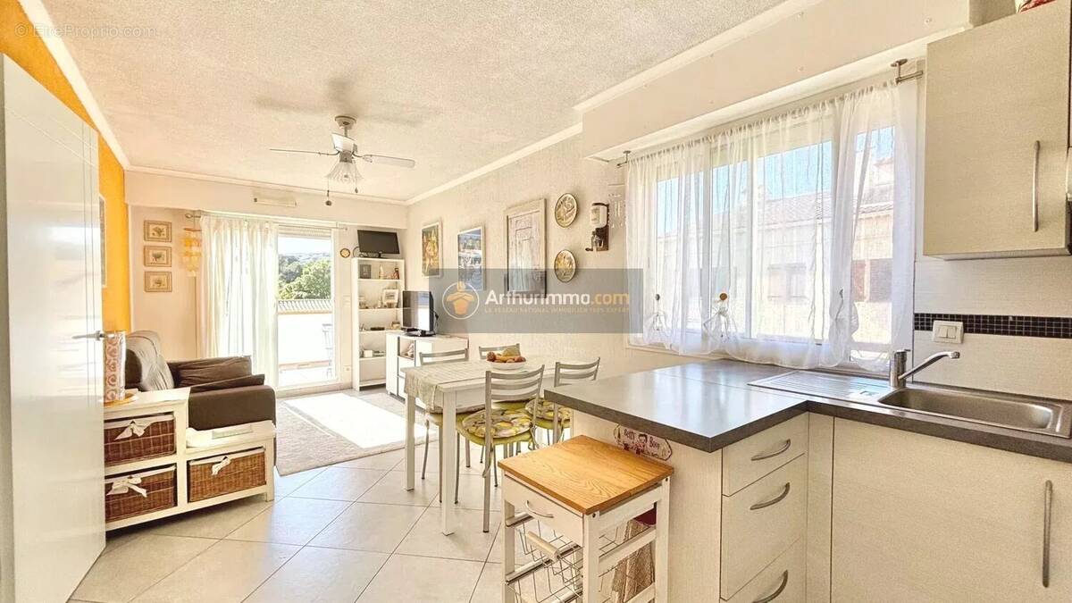 Appartement à FREJUS