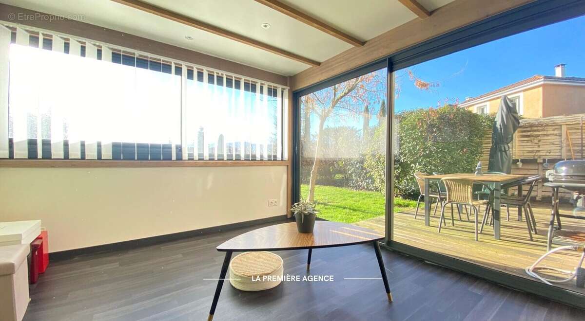 Maison à PONTCHARRA-SUR-TURDINE